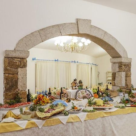 Nicolaus Club Li Cucutti Otel Agrustos Dış mekan fotoğraf