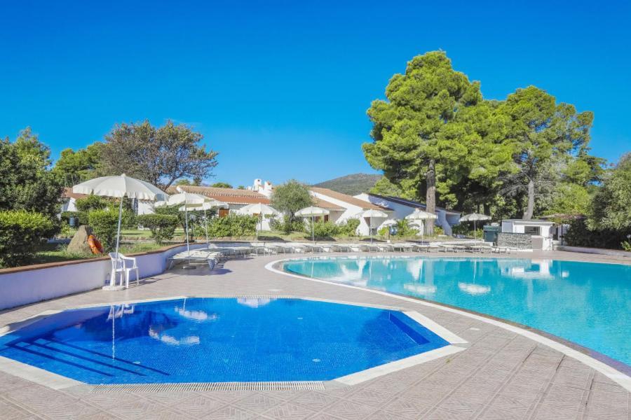 Nicolaus Club Li Cucutti Otel Agrustos Dış mekan fotoğraf