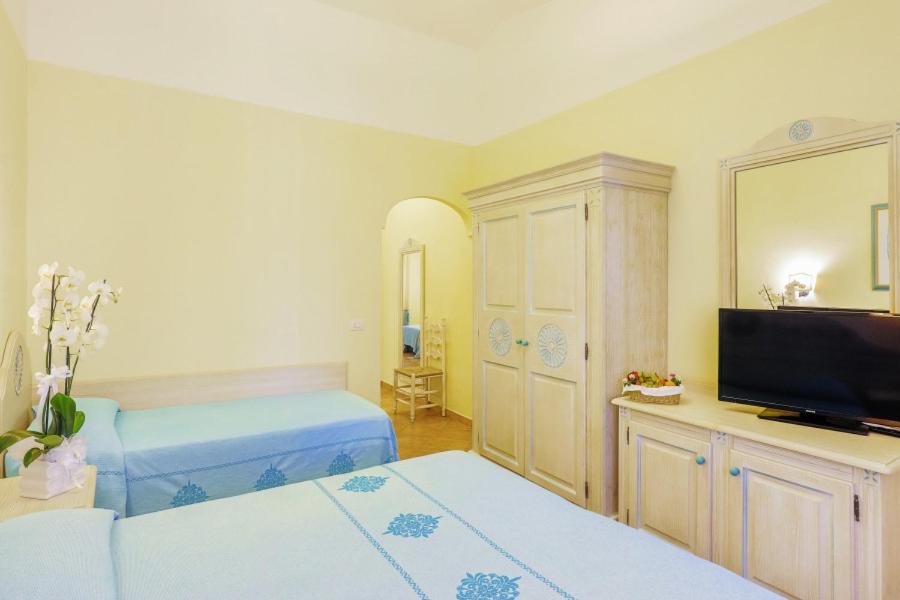 Nicolaus Club Li Cucutti Otel Agrustos Dış mekan fotoğraf
